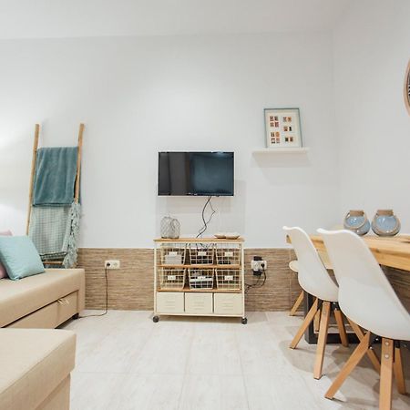 セビリアBeautiful And Cozy- 1Bd 1Bth- Arenal Centerアパートメント エクステリア 写真