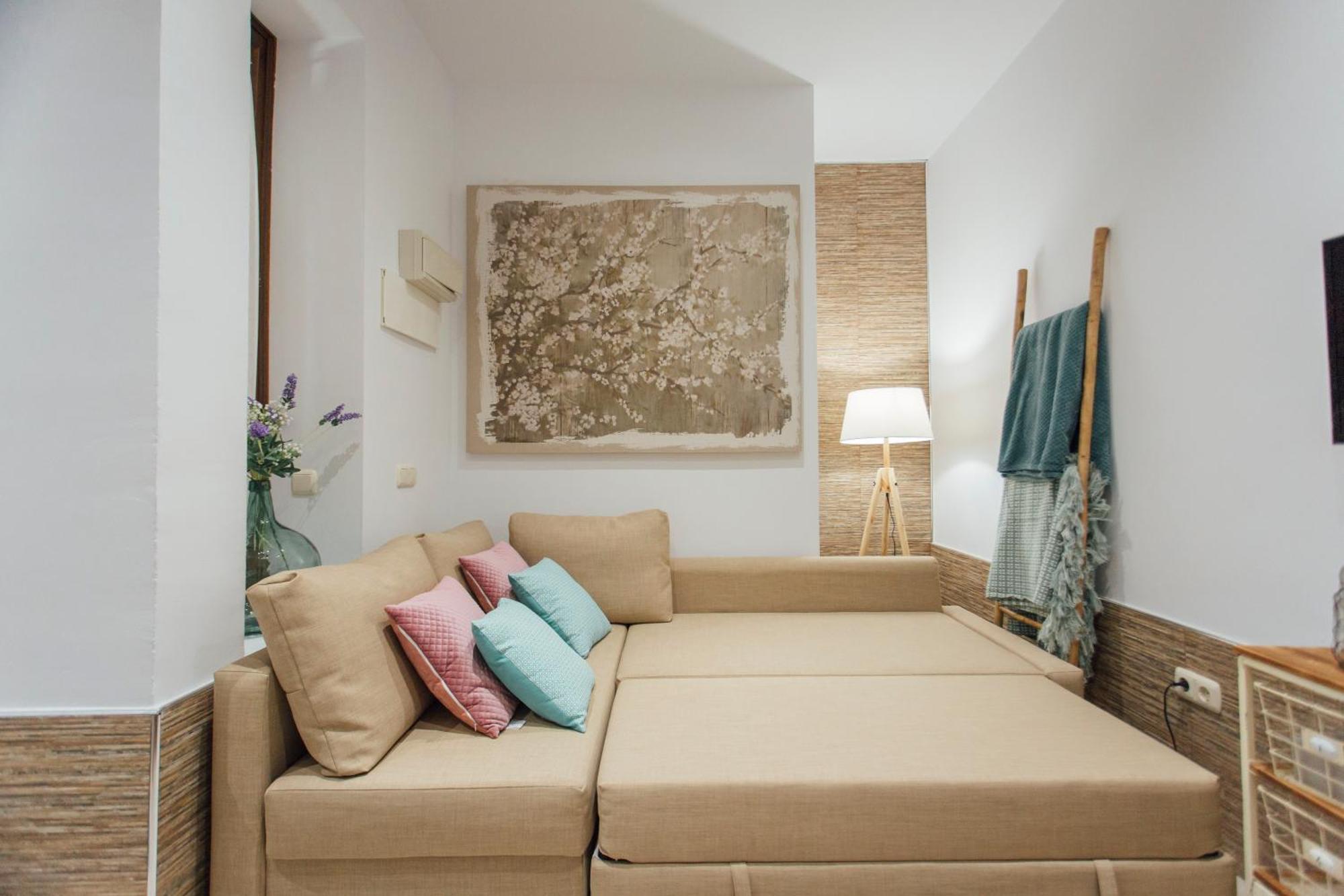 セビリアBeautiful And Cozy- 1Bd 1Bth- Arenal Centerアパートメント エクステリア 写真