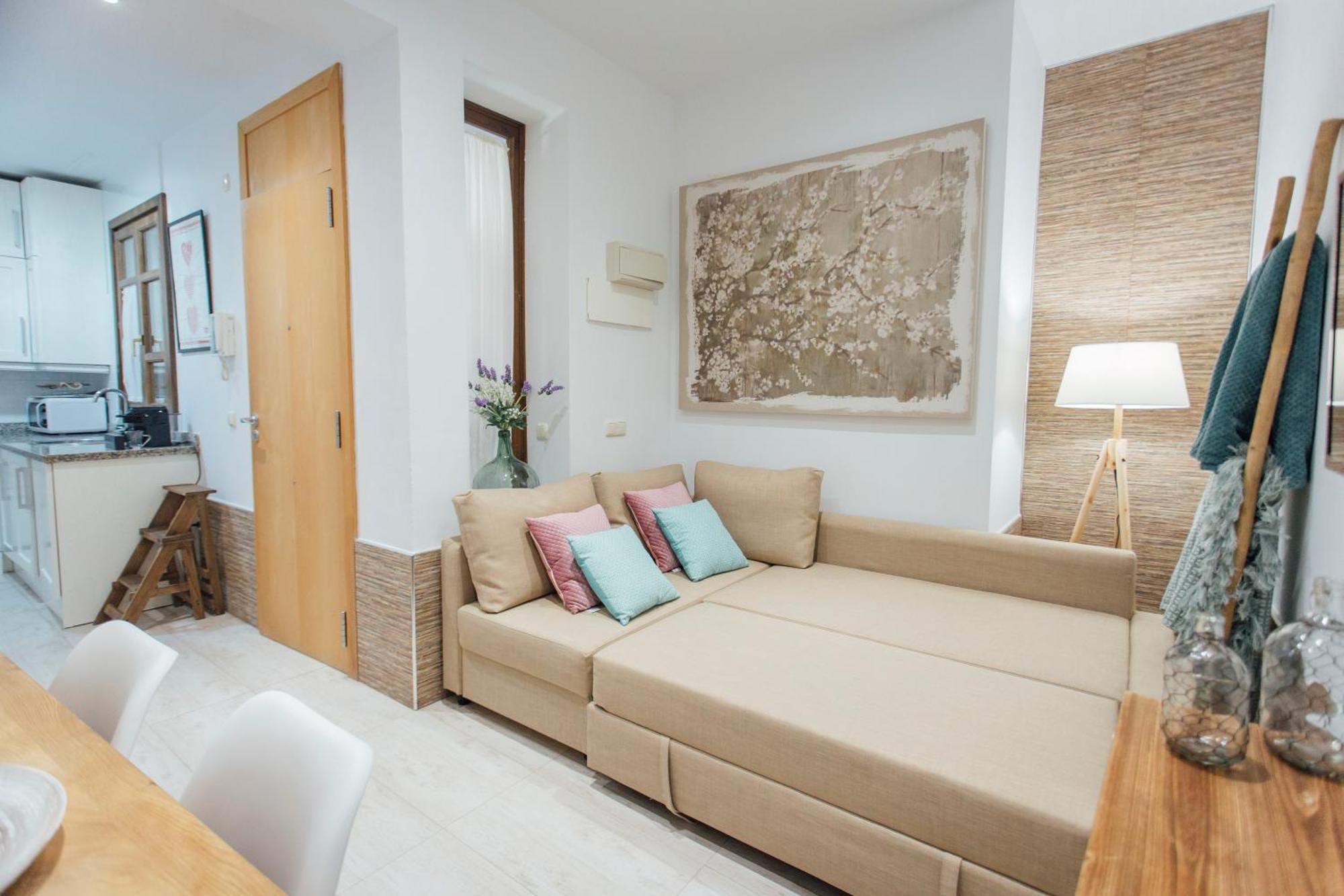 セビリアBeautiful And Cozy- 1Bd 1Bth- Arenal Centerアパートメント エクステリア 写真